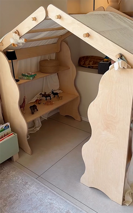 DIY - Spielständer / Spielhäuschen